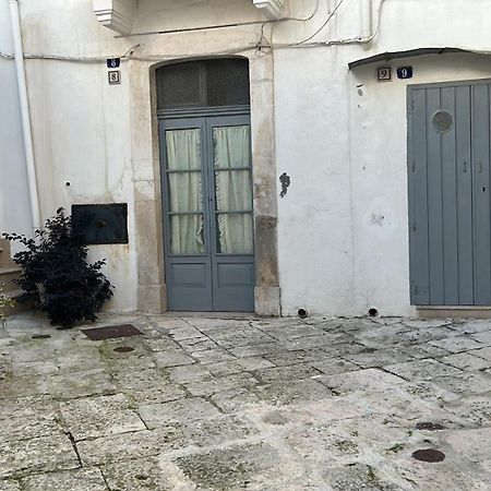 Ferienwohnung La Dimora Di Zio Nino Martina Franca Exterior foto